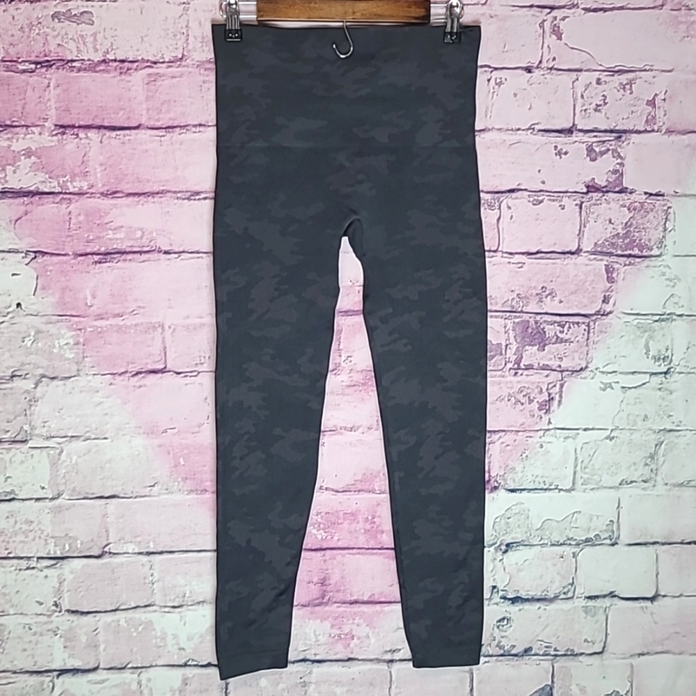 SPANX LOOK AT ME NOW HEATHER CAMO LEGGINGS WOMENS XL